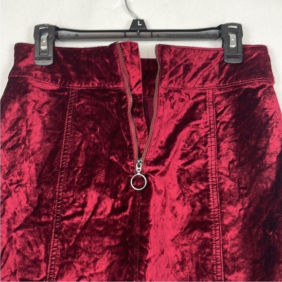 Free People Retro Wine Red Crushed Velvet Mini Skirt. Size 28. - Picture 9 of 12